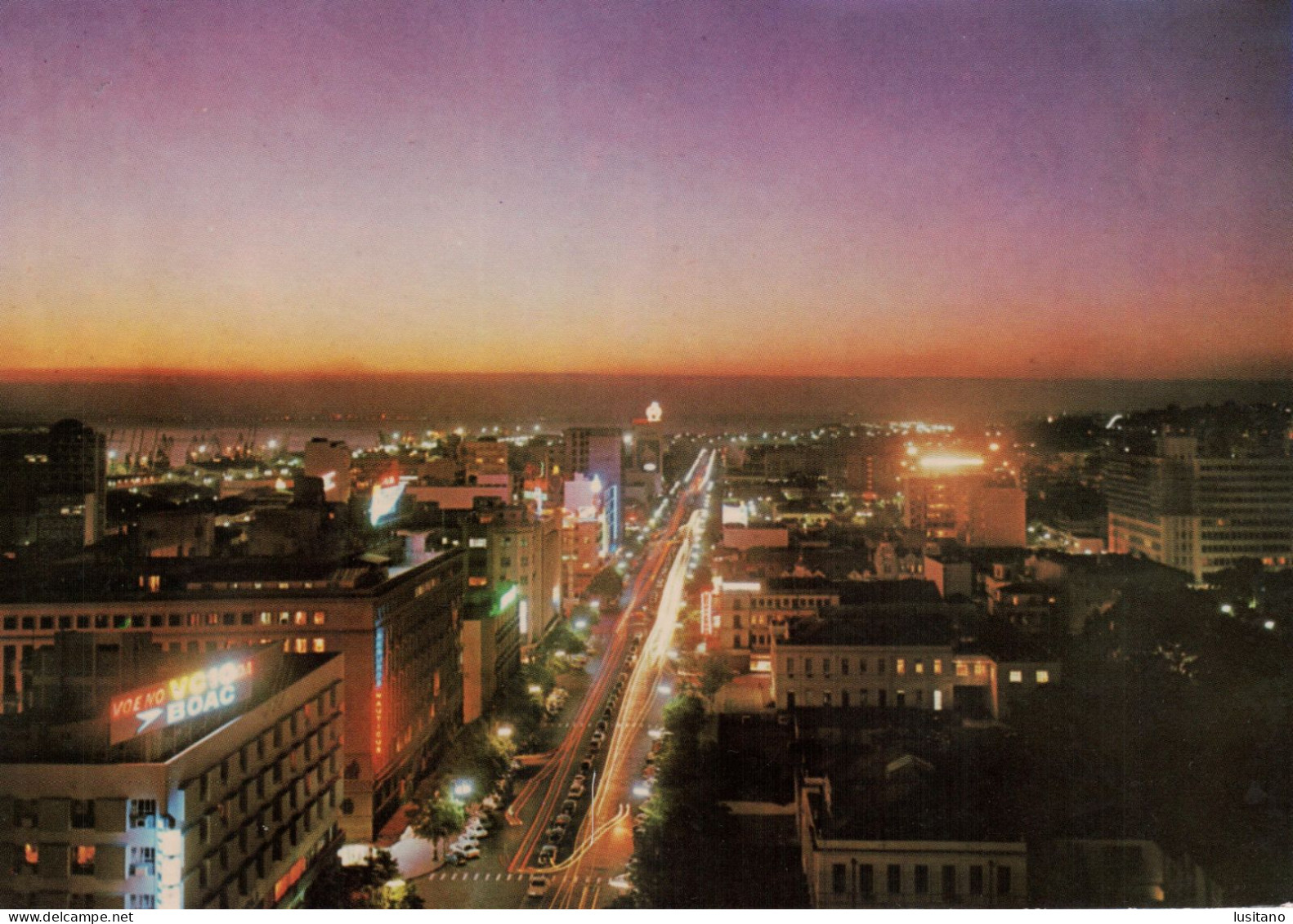 Lourenço Marques, By Night, ( Boac Airlines Neon In The Top Of The Building ) Moçambique, Mozambique - Mozambico