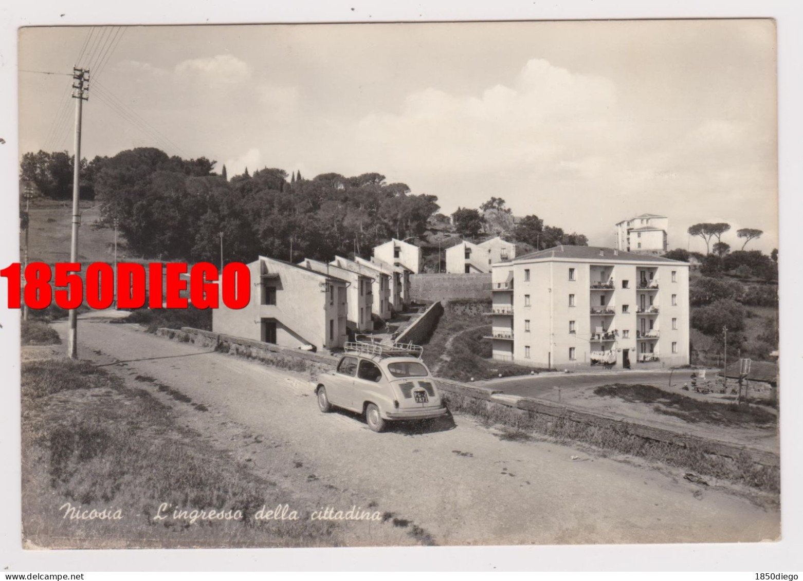 NICOSIA - L' INGRESSO DELLA CITTADINA F/GRANDE  VIAGGIATA 1959 ANIMAZIONE - Enna