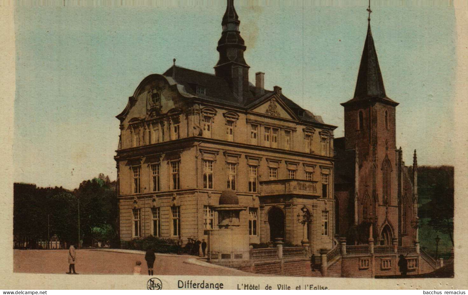 DIFFERDANGE - L'Hotel De Ville Et  L'Église (colorée) - Differdange