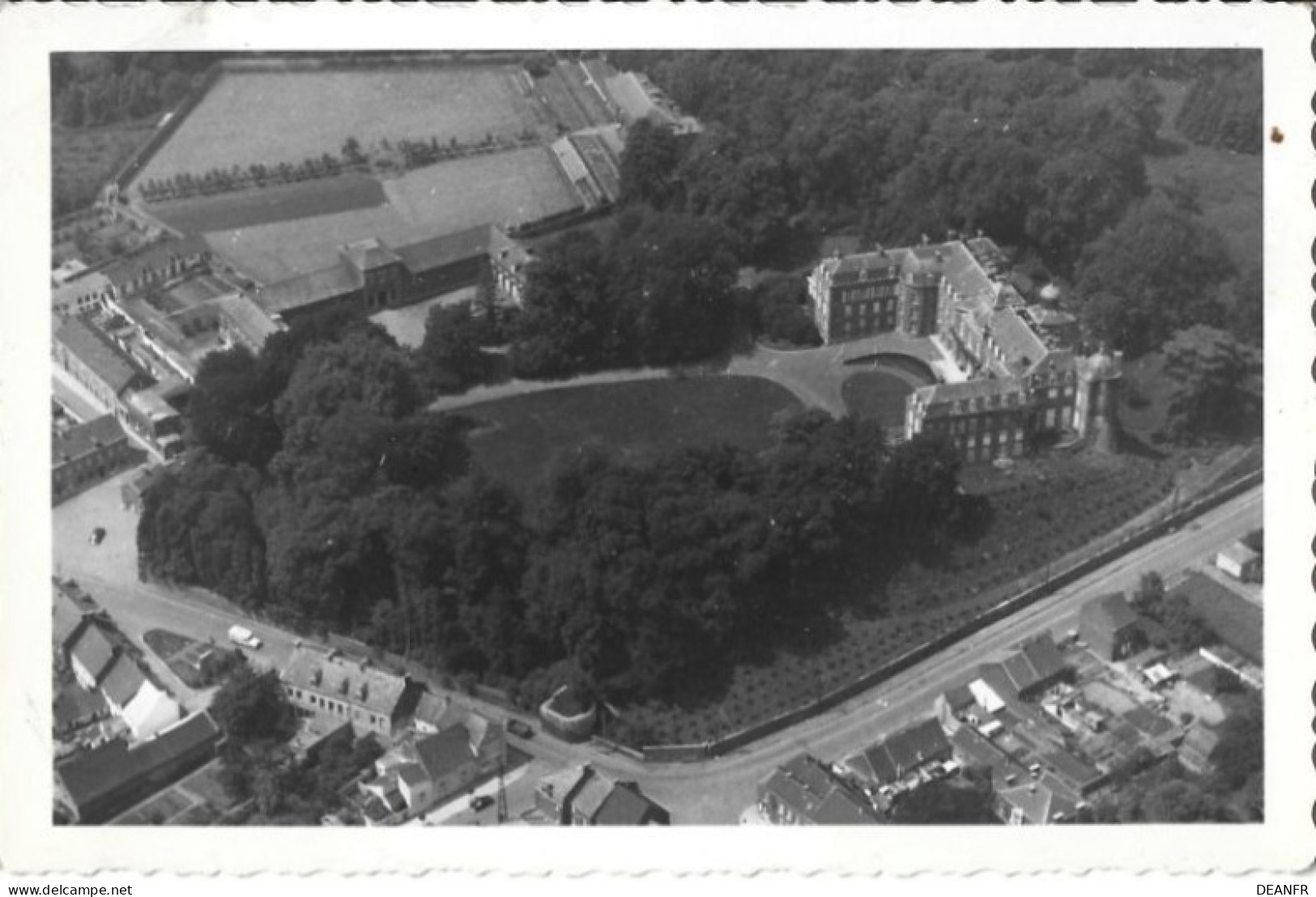 LE ROEULX : Château Du Roeulx.Carte-photo Aérienne. - Le Roeulx