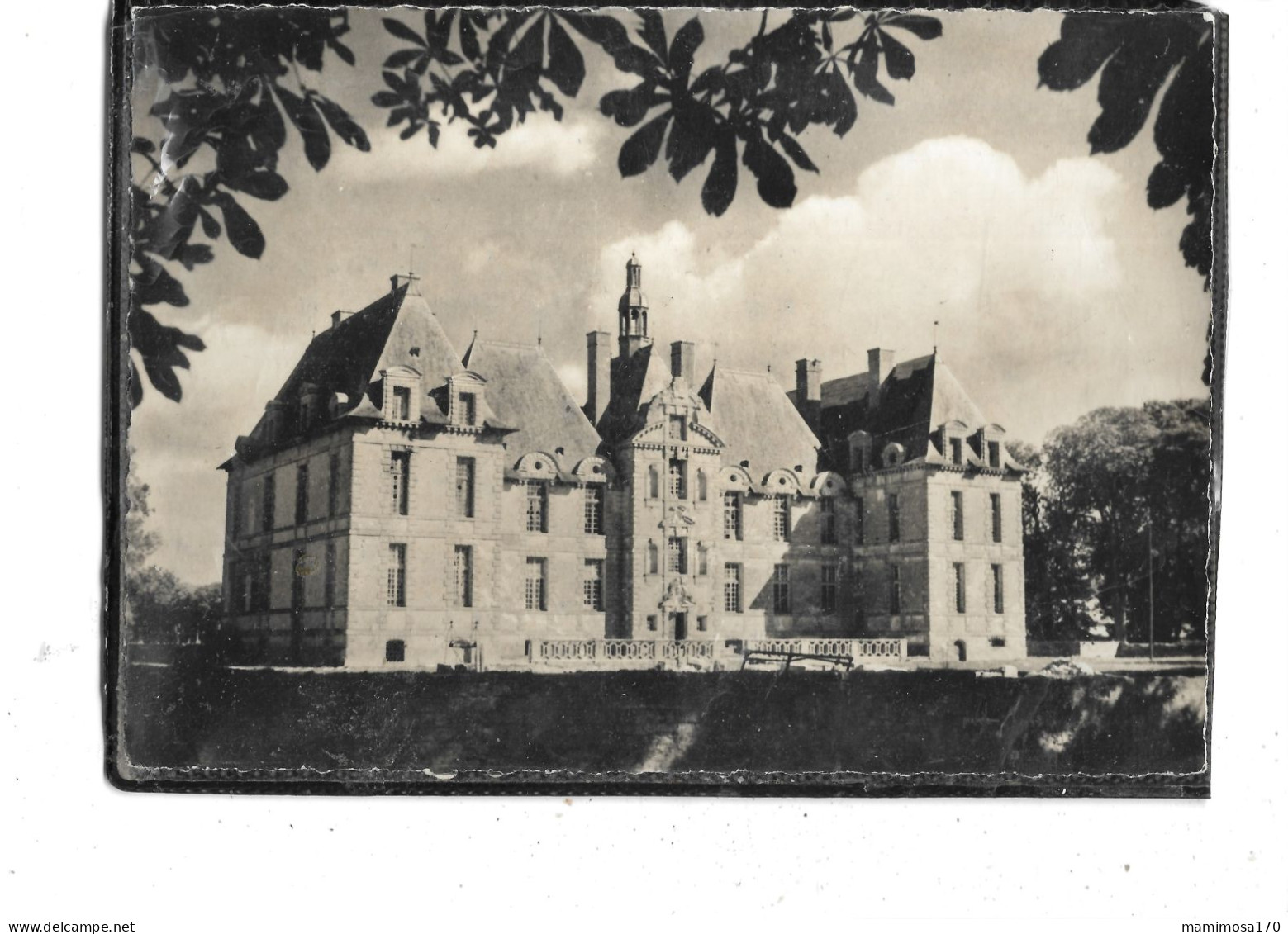 79-SAINT-LOUP-sur-THOUET-LAMAIRE- Une Vue  Du CHATEAU - Saint Loup Lamaire