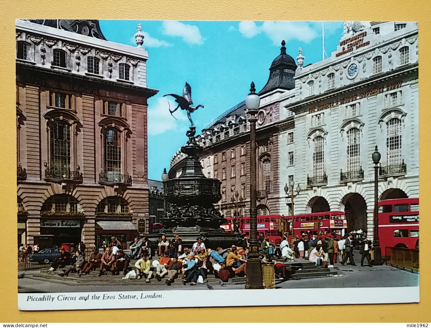 KOV 540-30 - LONDON, England, Bus, Autobus,  - Piccadilly Circus