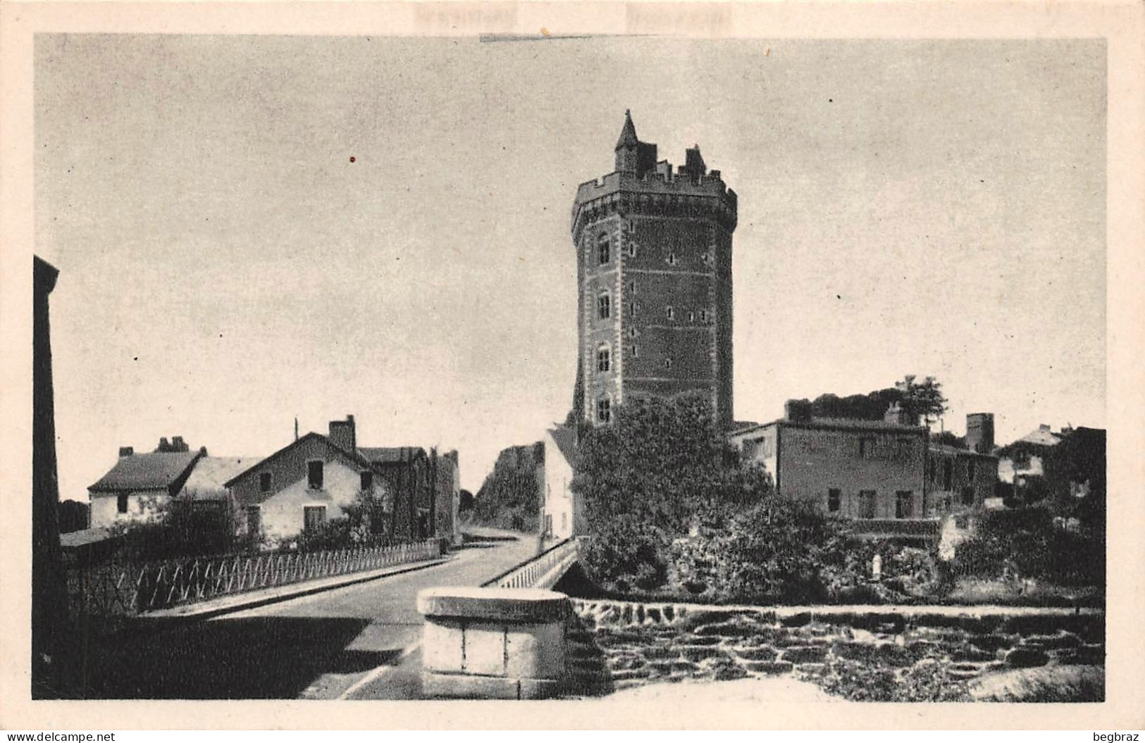 OUDON   PONT SUR LE HAVRE - Oudon