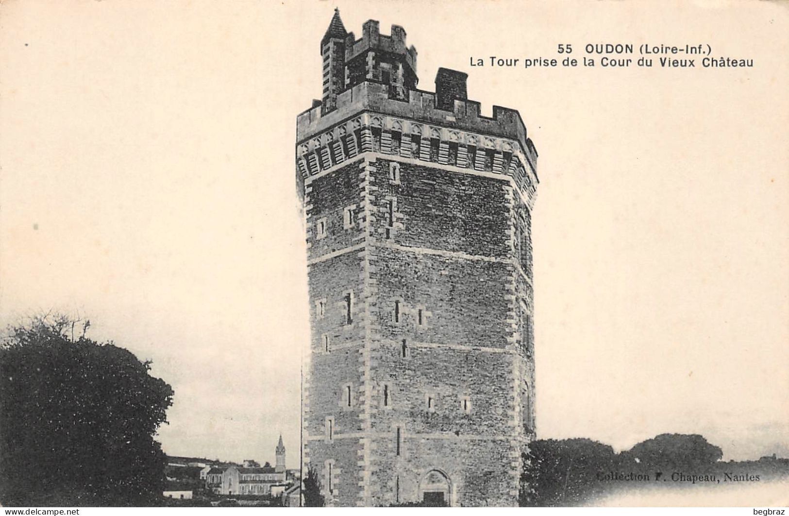 OUDON      LA TOUR - Oudon