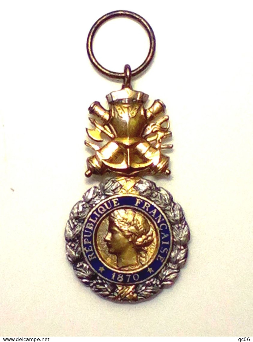 Médaille Militaire, Modèle 3ème République - Frankrijk