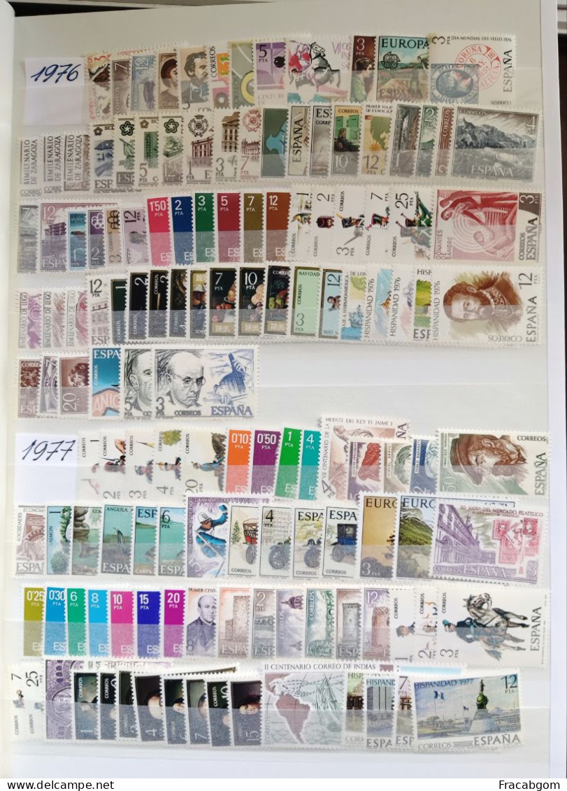 Spain 1976-1999 24 Complete Years MNH In Stock Book - Blocs & Feuillets