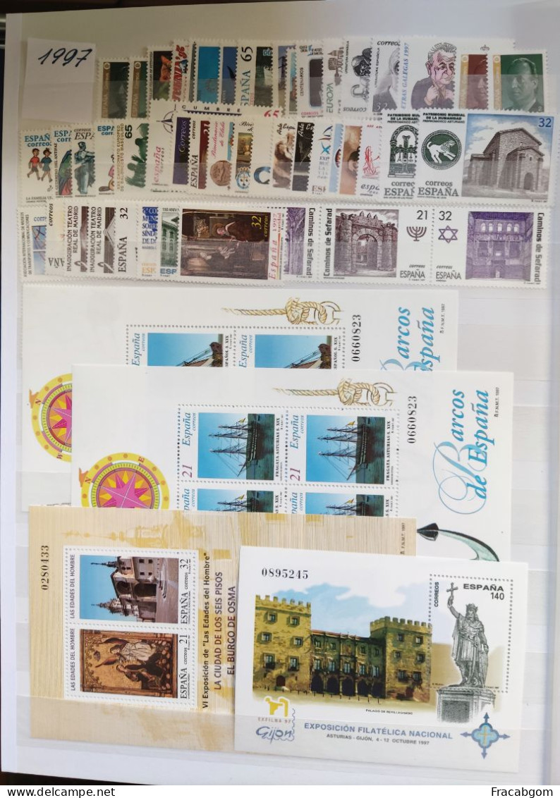 Spain 1976-1999 24 complete years MNH in stock book