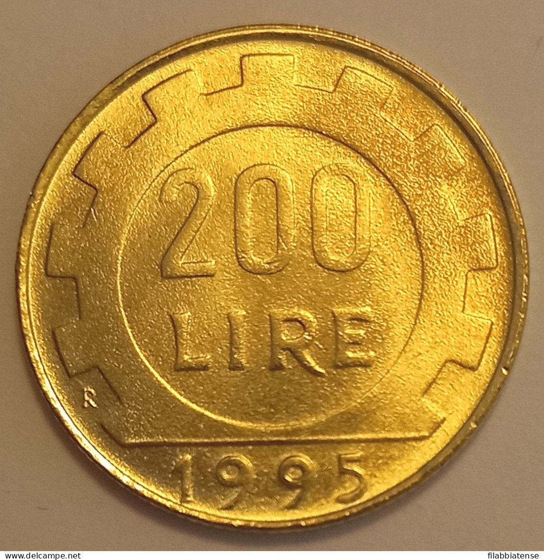 1995 - Italia 200 Lire     ------- - 200 Liras