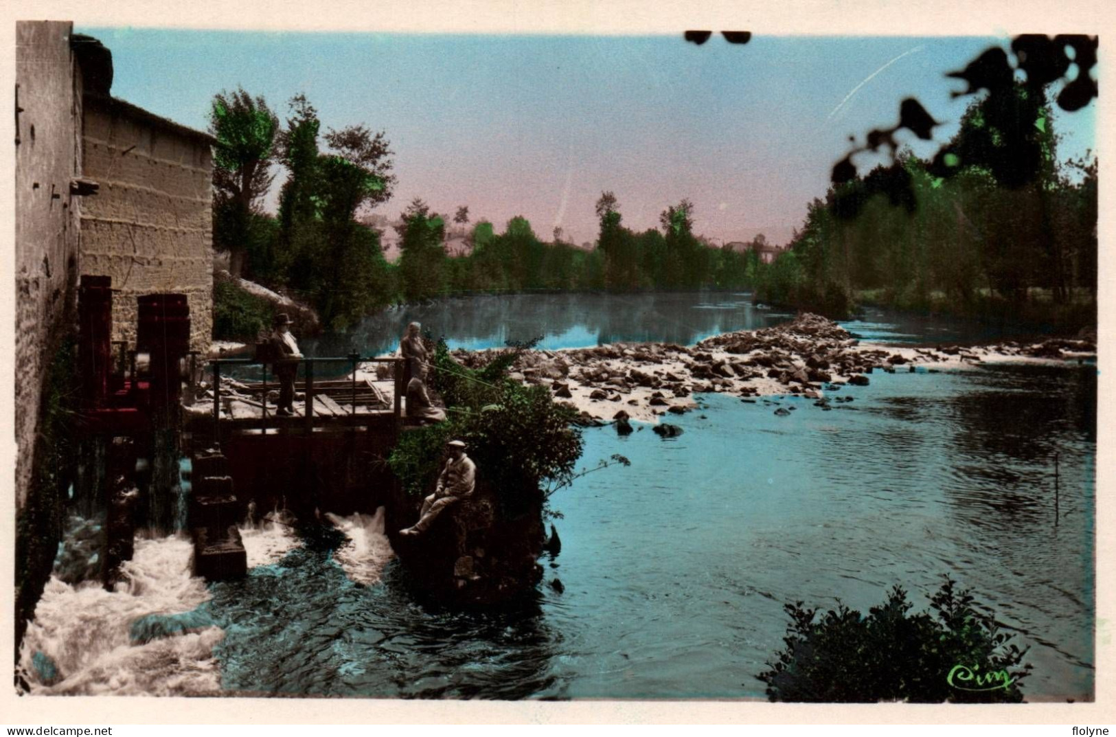 Courpière - Le Moulin Du Sucre Et La Dore - Pêche à La Ligne Pêcheurs - Minoterie - Courpiere