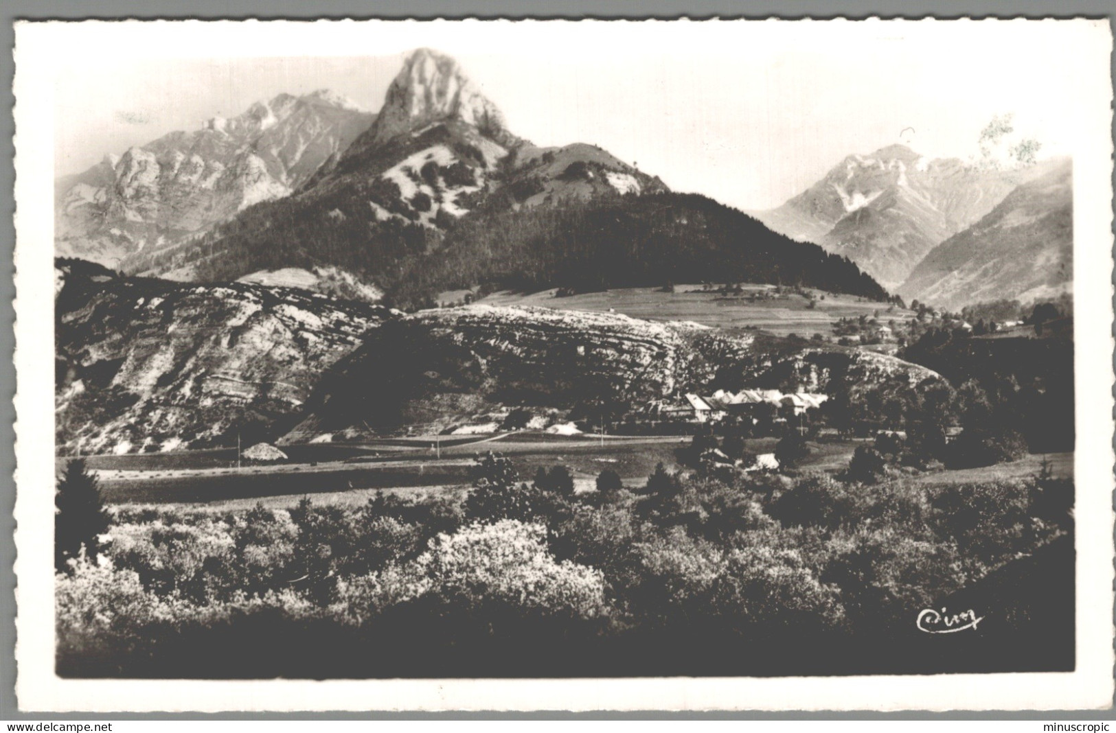 CPSM 73 - Le Chatelard - Massif Des Bauges - Arcalod - Le Chatelard