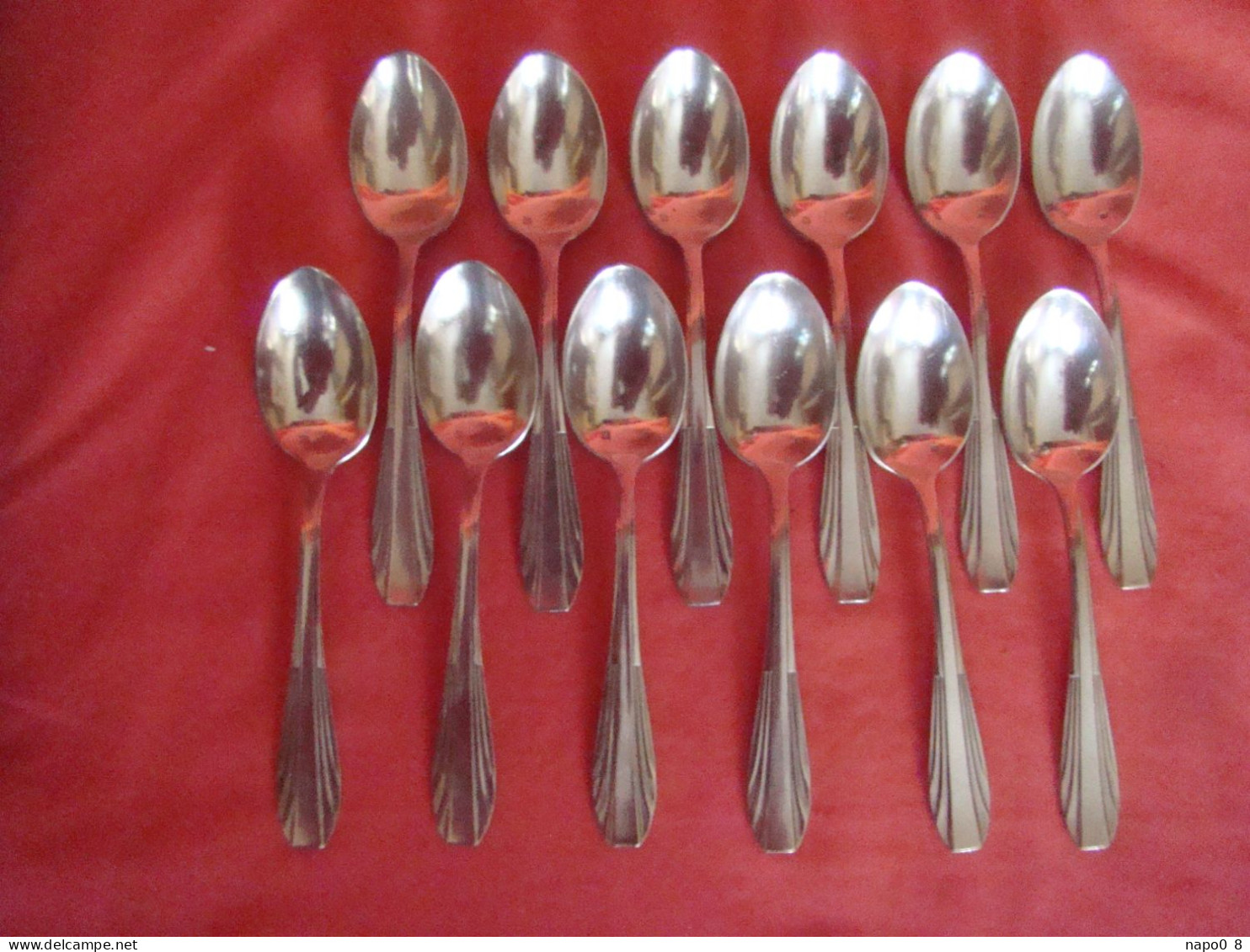 Coffret De 12 Cuillères à Café En Métal Argenté époque " Art - Déco " ( 1930 ) - Silverware