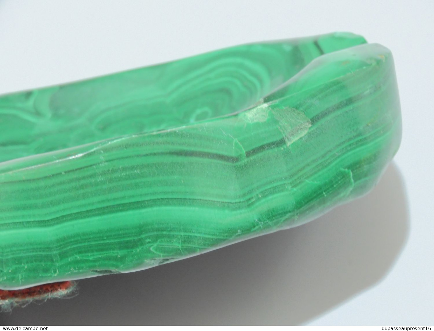 -ANCIEN CENDRIER en MALACHITE PIERRE VERITABLE COLLECTION VITRINE BIJOUX   E