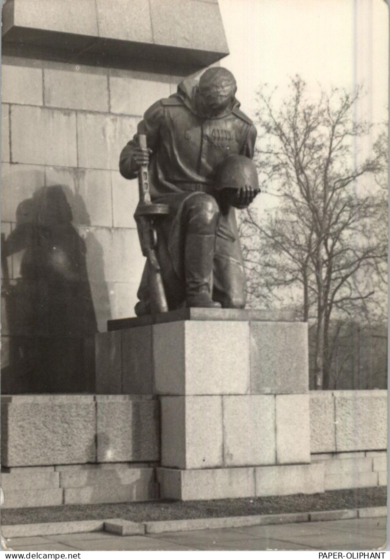 1000 BERLIN - TREPTOW, Sowjetisches Ehrenmal - Treptow