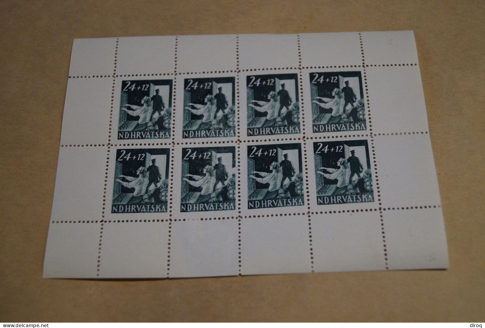 CROATIA - HRVATSKA - NDH - D.R.S.,guerre 40-45,occupation Allemande,24 + 12,trace A L'arrière - Unused Stamps