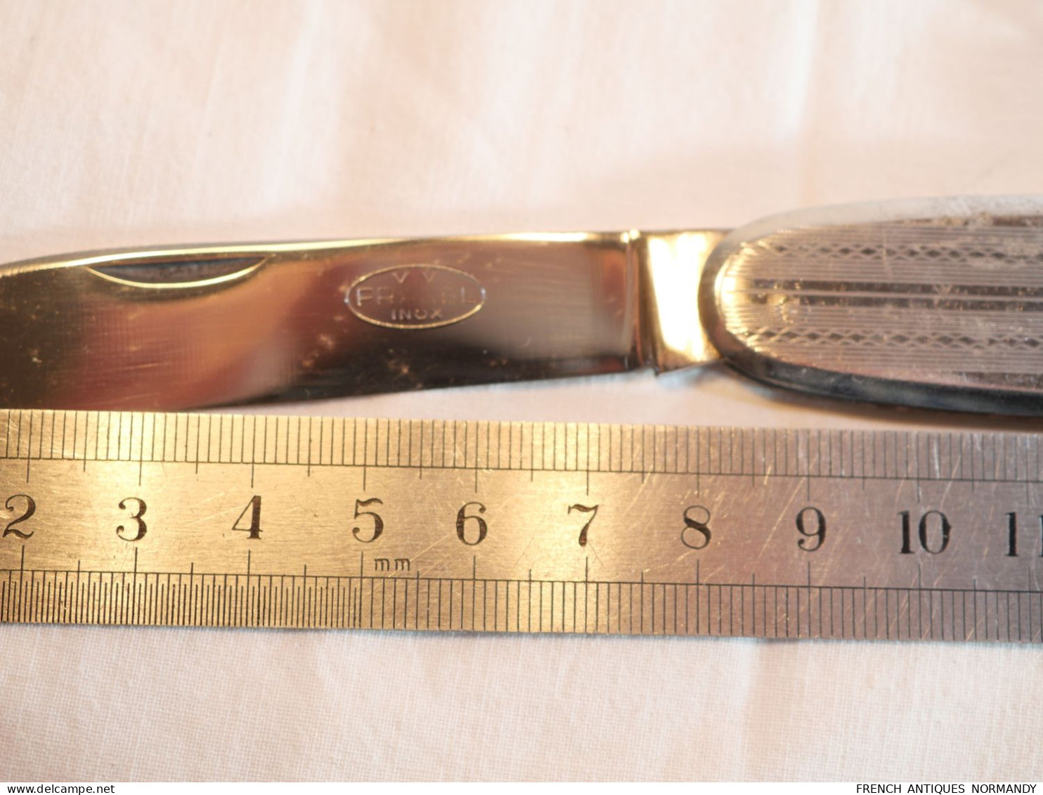 Authentique couteau de poche 3 fonctions PRADEL VV INOX   Manche à plaquettes INOX  Lame bien marquée VV PRADEL INOX