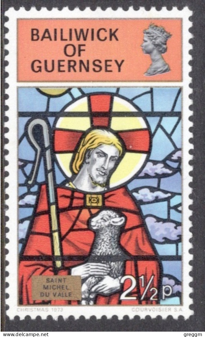 Guernsey 1973  Single Christmas Stamp In Mounted Mint - Guernsey