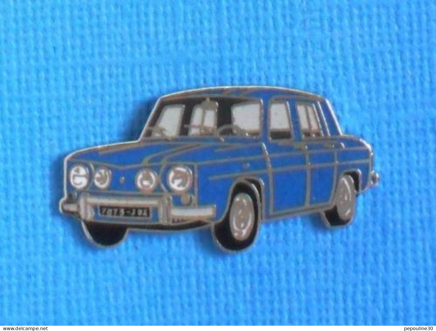 1 PIN'S //  ** LA MYTHIQUE " RENAULT 8 GORDINI " 6CV \ 1965 ** . (J.Y. Ségalen Collection) - Rally