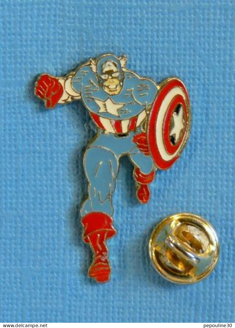 1 PIN'S  //  ** CAPTAIN AMÉRICA / THE AVENGERS / MARVEL COMICS ** . (© 1988 Marvel Ent. Group INC) - Cine