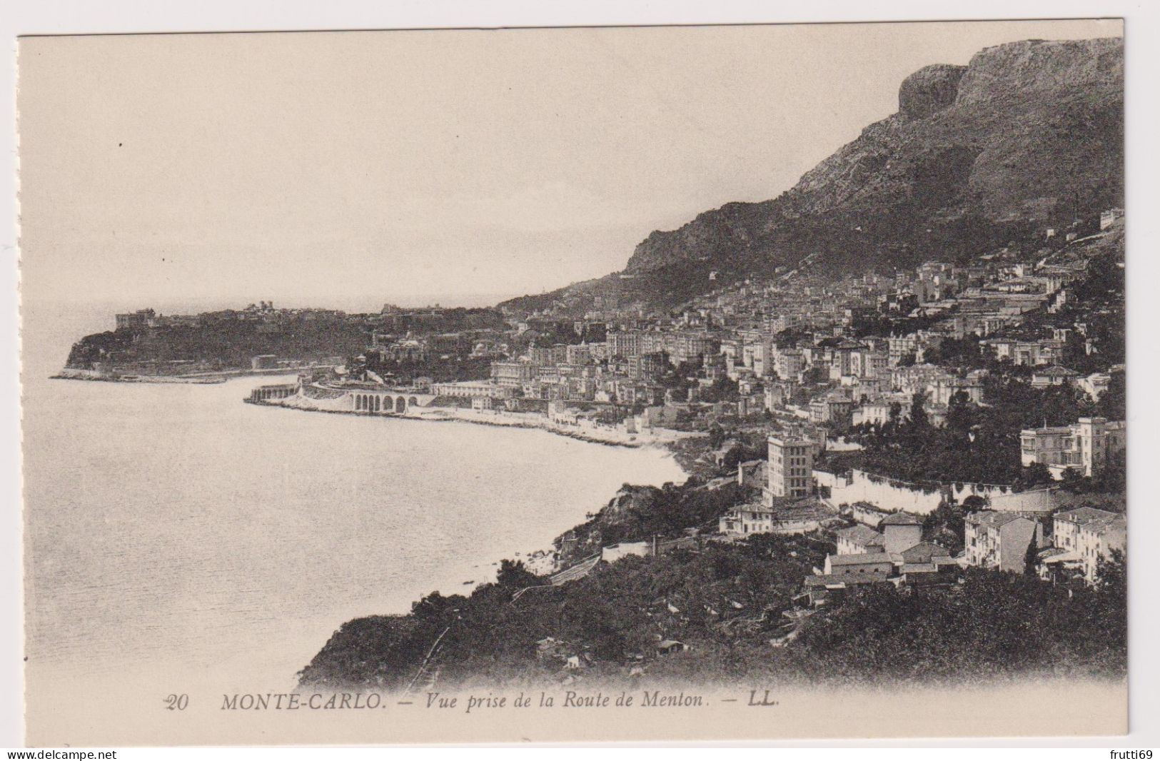 AK 197319 MONACO - Monte-Carlo - Vue Prise De La Route  De Menton - La Condamine