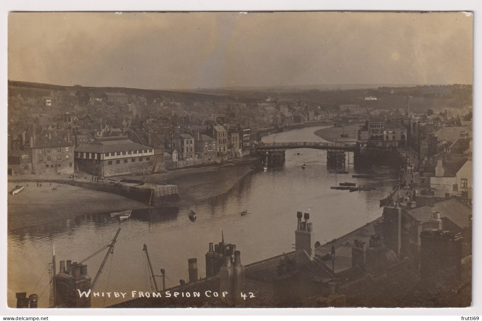 AK 197344 ENGLAND - Whitby - Whitby