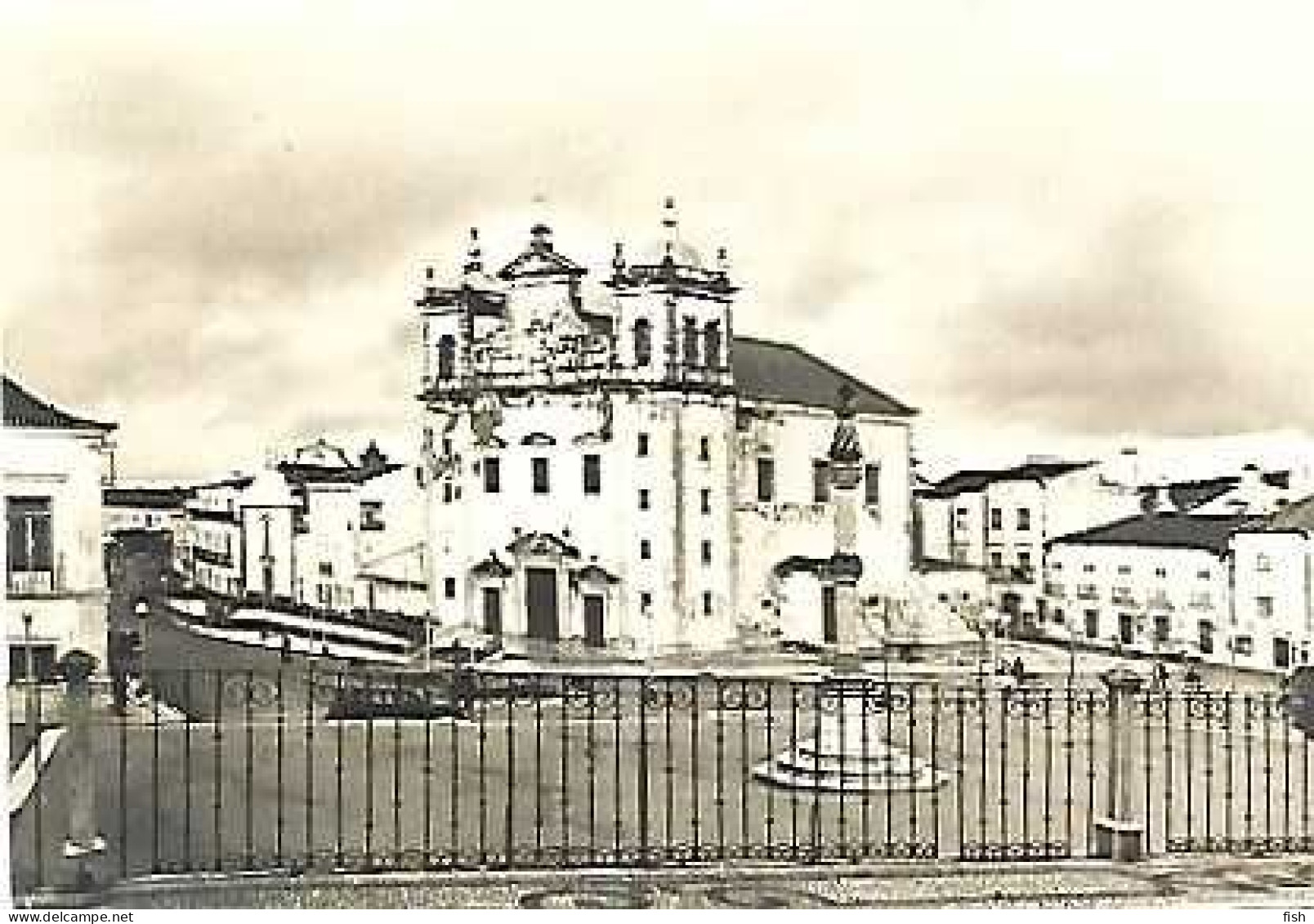 Portugal ** & Postal, Estremoz,  Praça Luís De Camões, Pelourinho E Igreja De Santo André, Ed. Café Popular (1) - Evora