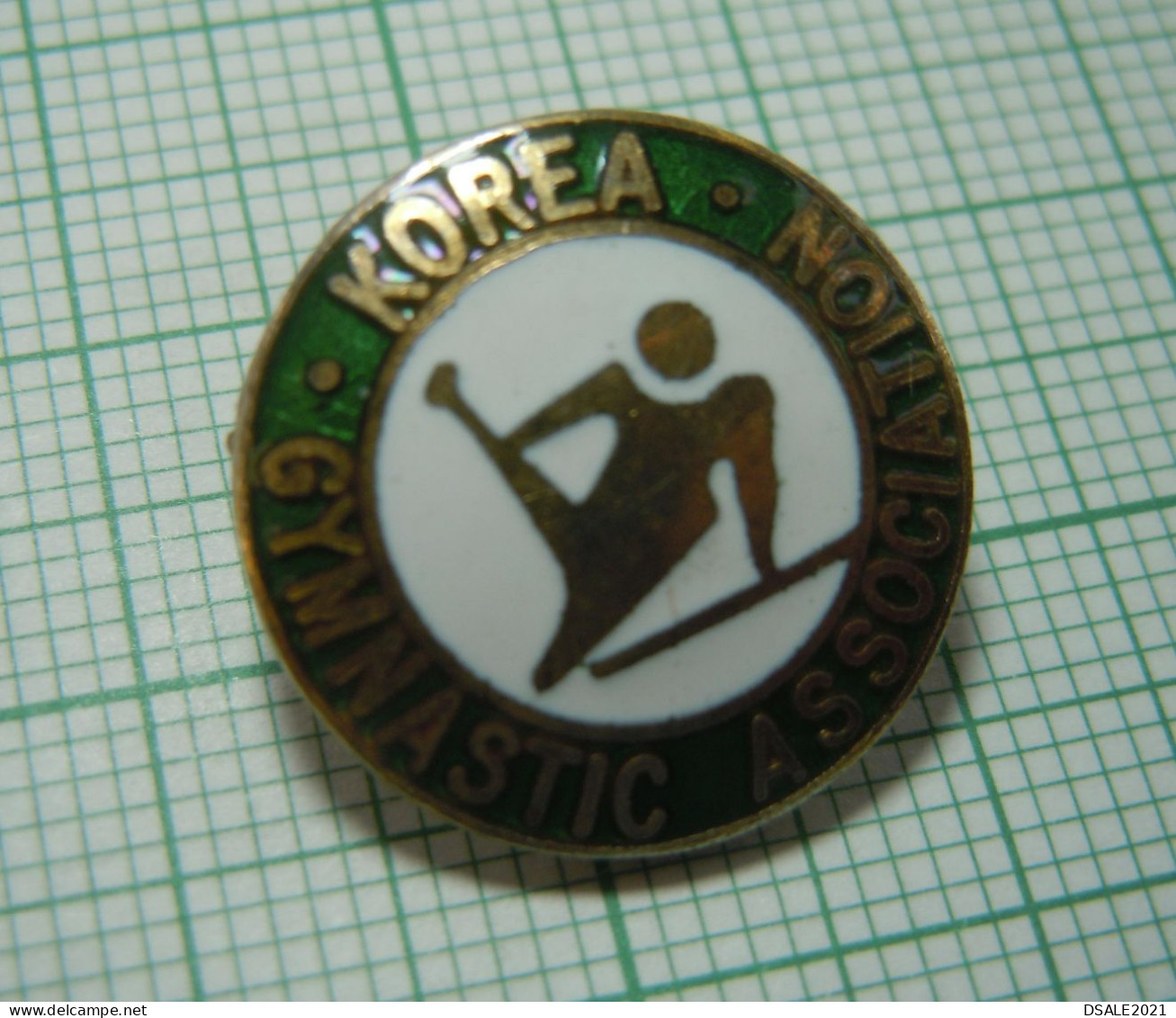 Corée KOREA Gymnastic Association (KGA), Gymnastique, Ginnastica, Turnen, Vintage Enamel Button Badge, Abzeichen  Ds1226 - Gymnastics