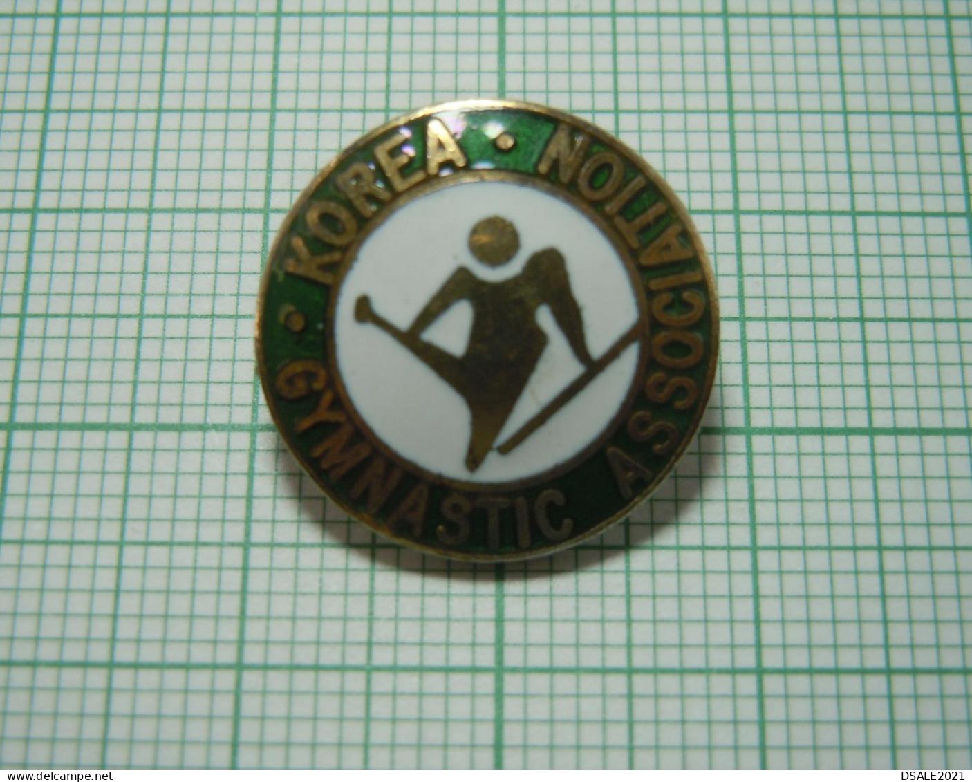 Corée KOREA Gymnastic Association (KGA), Gymnastique, Ginnastica, Turnen, Vintage Enamel Button Badge, Abzeichen  Ds1226 - Gymnastique