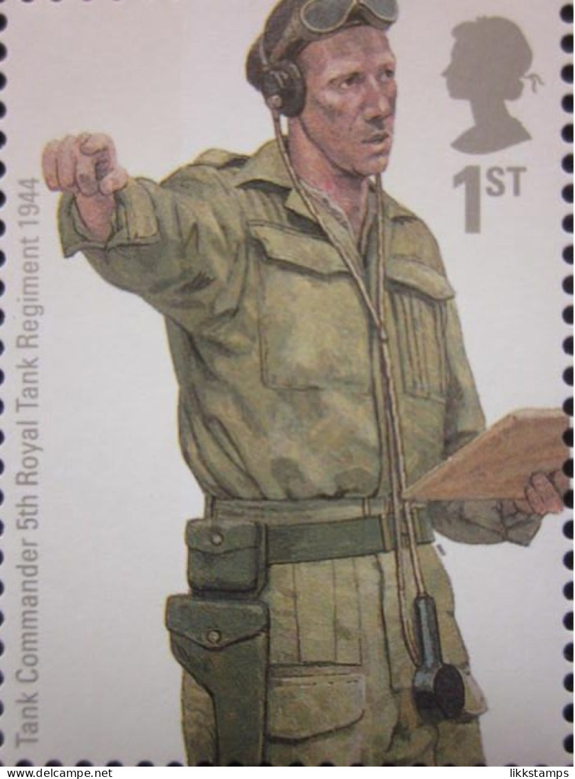 2007 ~ 1 X '1st' CLASS VALUE STAMP PANE No. '2774b' ~ Ex-BRITISH ARMY UNIFORMS PSB. NHM #02478 - Unused Stamps