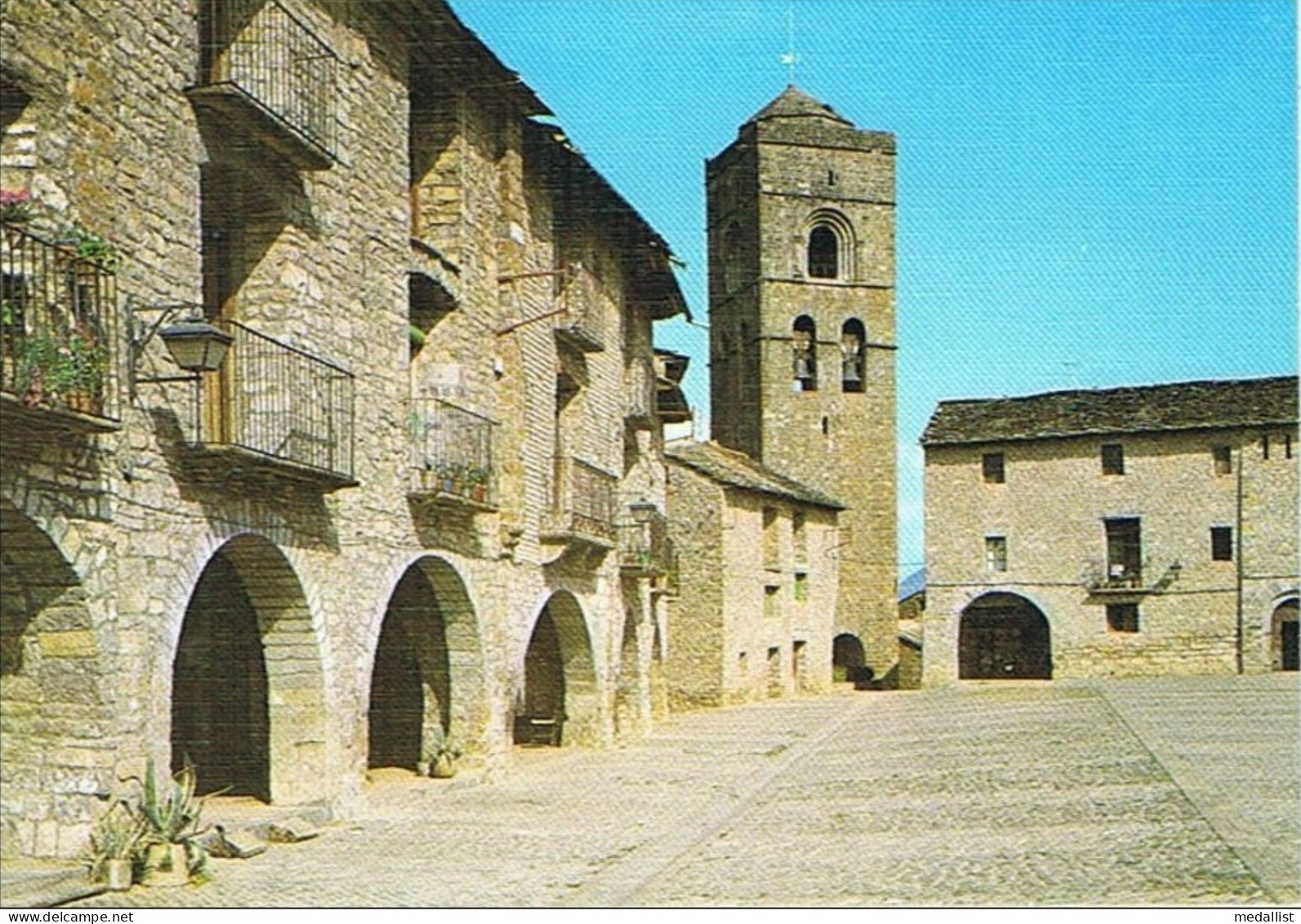 CPM..ESPAGNE..AINSA..PYRENEES ARAGONNAISES..PIRINEO ARAGONES - Otros & Sin Clasificación