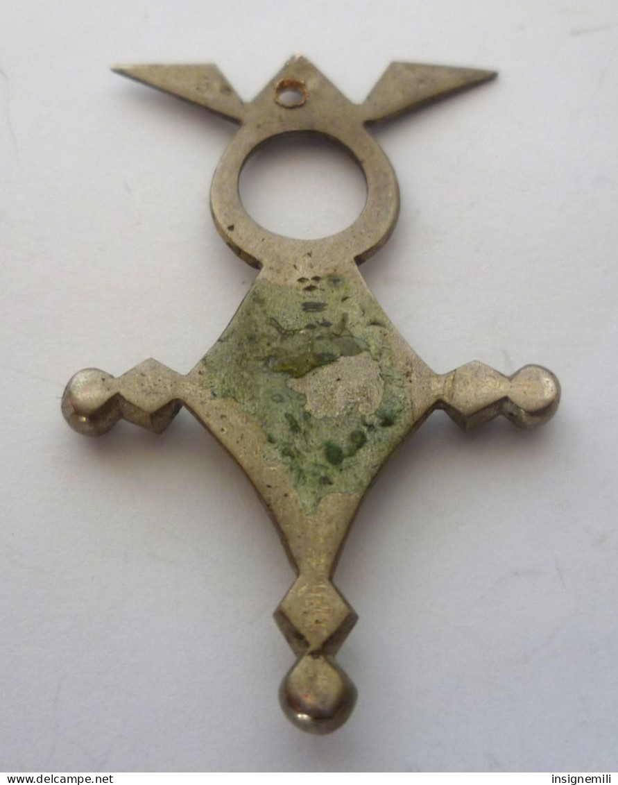 CROIX D ' AGADEZ - Touareg Du Niger - Afrikaanse Kunst