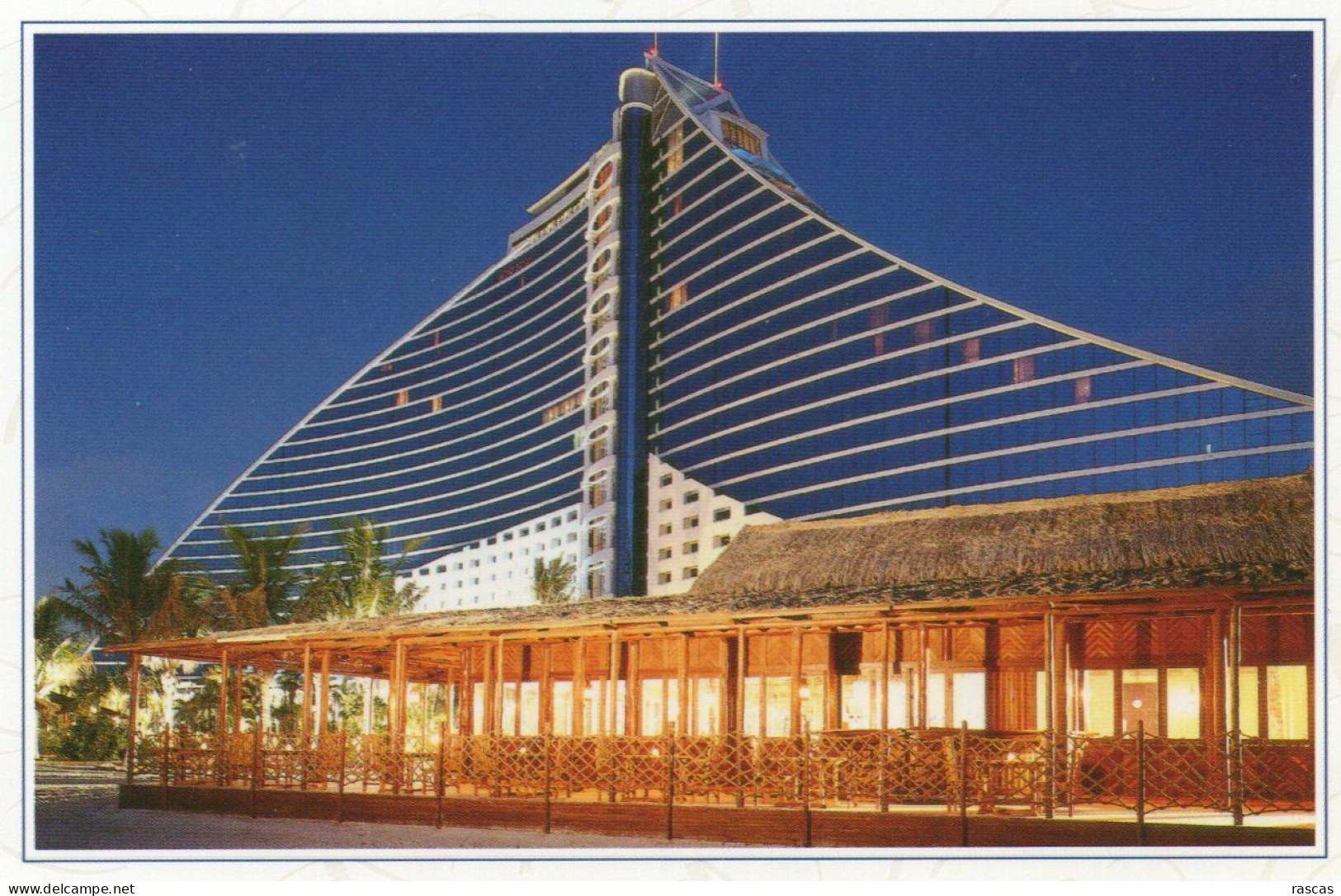 CPM GRAND FORMAT F1 - EMIRATS ARABES UNIS - DUBAI - THE JUMEIRAH BEACH HOTEL - THE BEACHCOMBERS RESTAURANT - Emirati Arabi Uniti