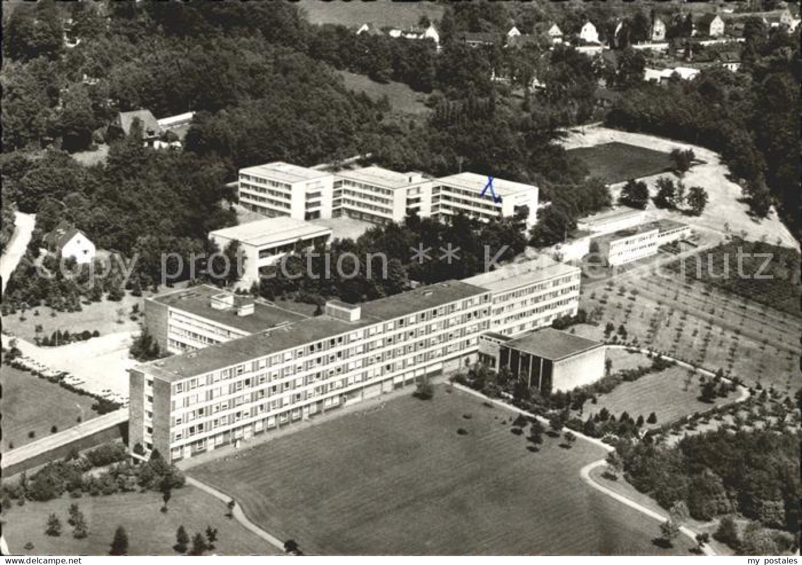 72060580 Bensberg Vinzenz Pallotti Hospital Fliegeraufnahme Bensberg - Bergisch Gladbach