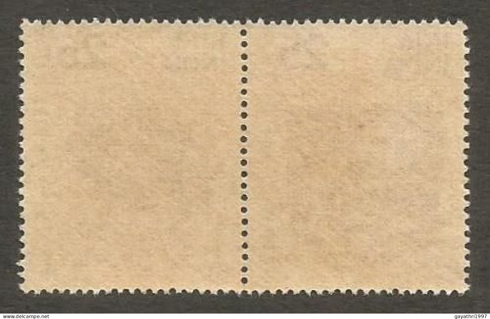 India 1974 Mathura Museum Se-tenant Mint MNH Good Condition (PST - 14) - Unused Stamps