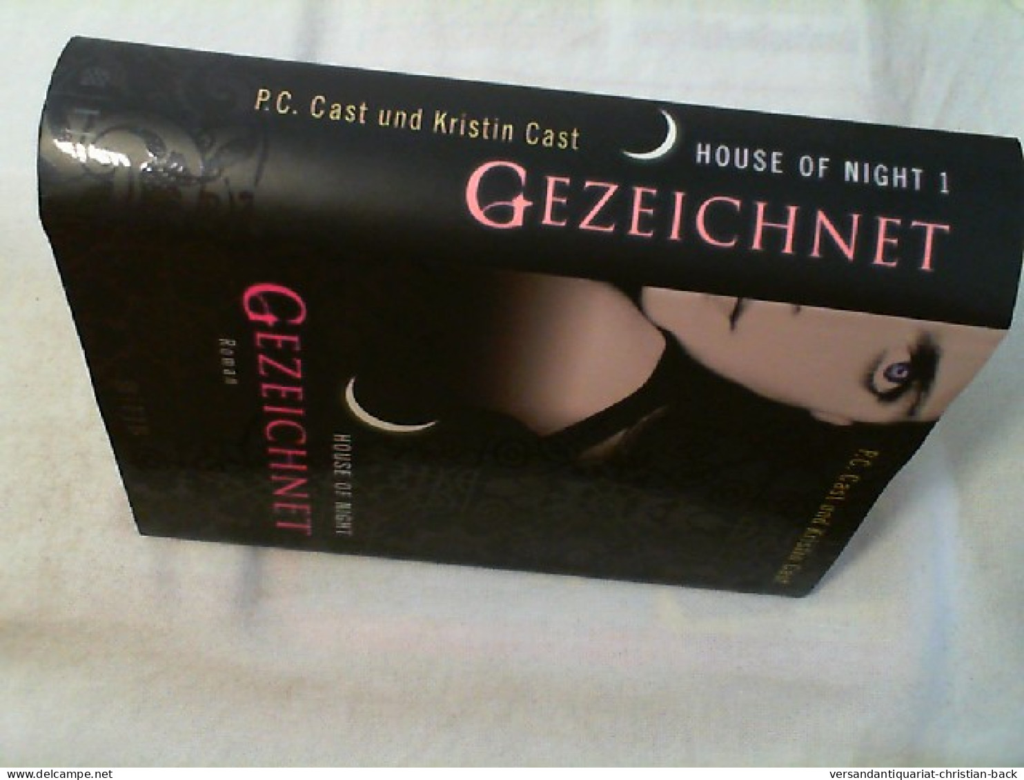 Betrogen : House Of Night 2. - Unterhaltungsliteratur