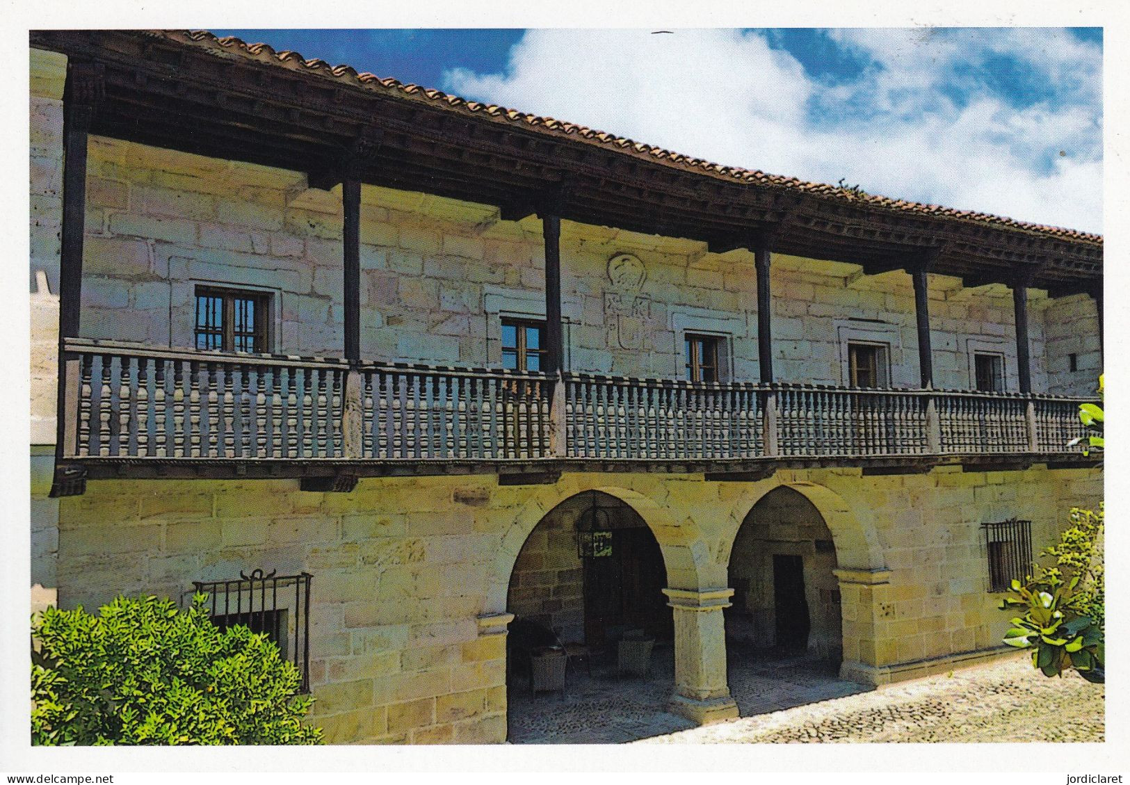 TARJETA DEL CORREO  2015   CASONA MONTAÑESA - 1931-....