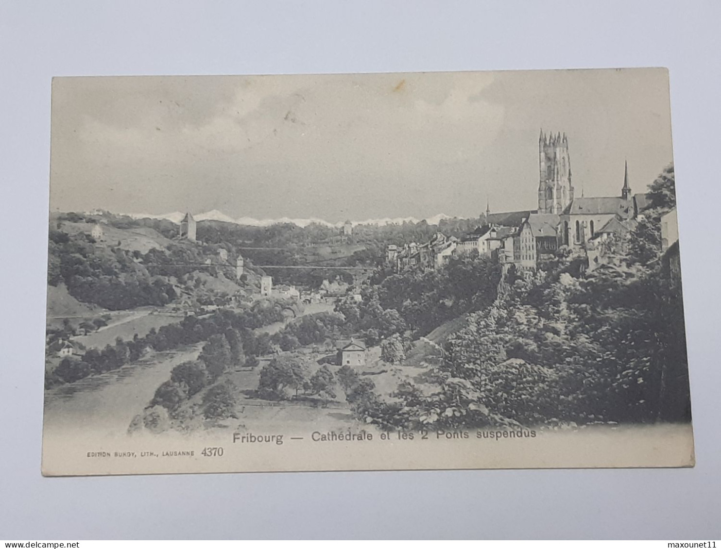 Carte Postale écrite De Fribourg - Cathédrale Et Les 2 Ponts Suspendus .. Lot10 . - ....-1949