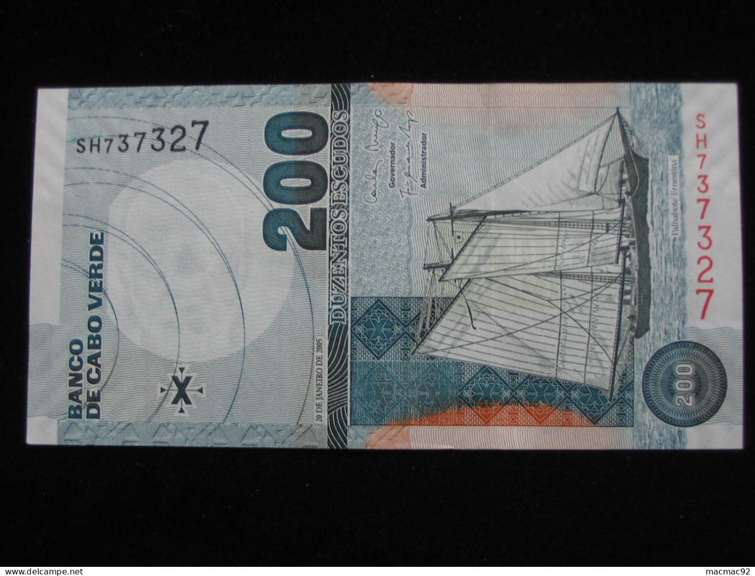 CAP VERT - 200 Duzentos Escudos 2005 - Banco De Cabo Verde **** EN ACHAT IMMEDIAT **** - Cape Verde