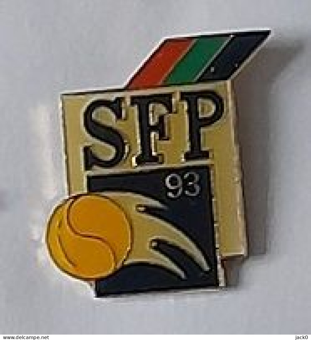 Pin' S  Sport  TENNIS  ROLAND  GARROS  93  Avec  Média  S F P  ( Société Française De Production ) - Tennis