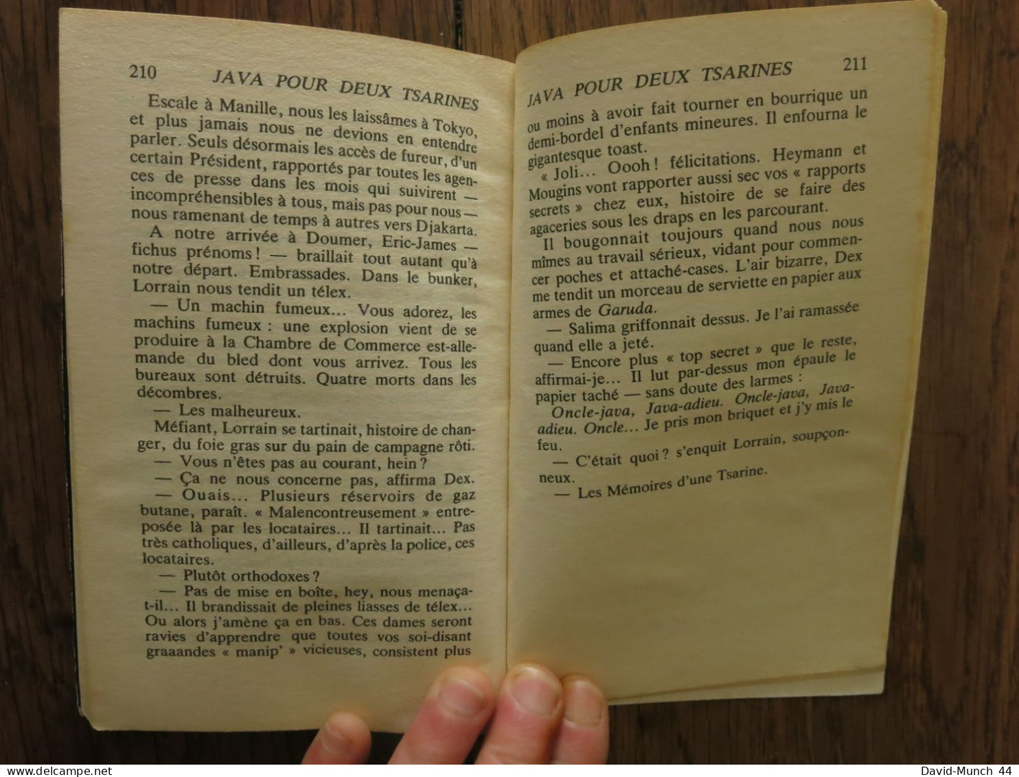Java pour deux tsarines "Le monde en marche de Claude Rank. Editions Fleuve noir, Paris. 1981