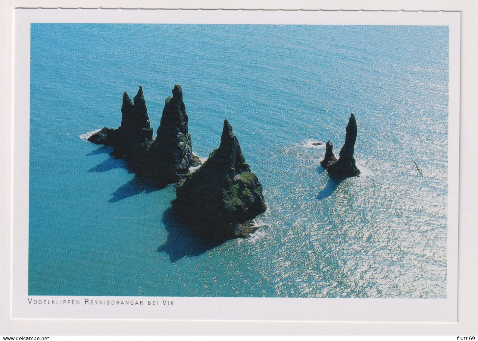 AK 197457 ICELAND - Vogelklippen Reynisdrangar Bei Vik - Islande