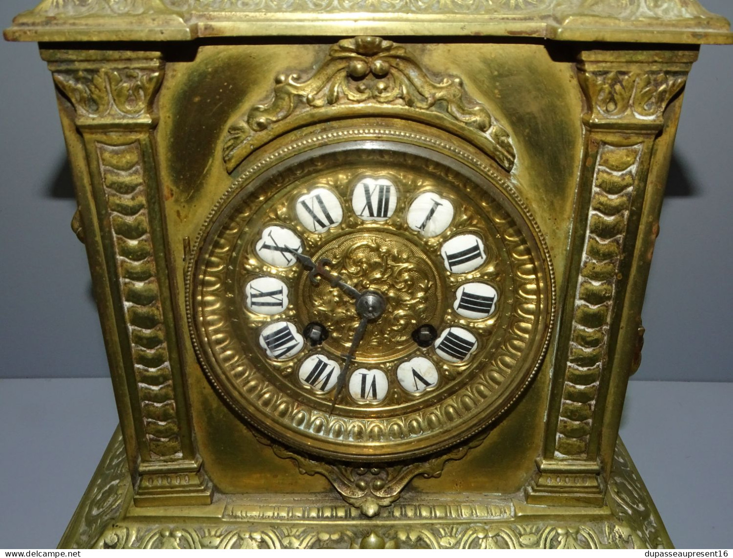 -ANCIENNE PENDULE BRONZE XIXe NAPOLEON III TETE DE LION PIEDS GRIFFES E - Horloges