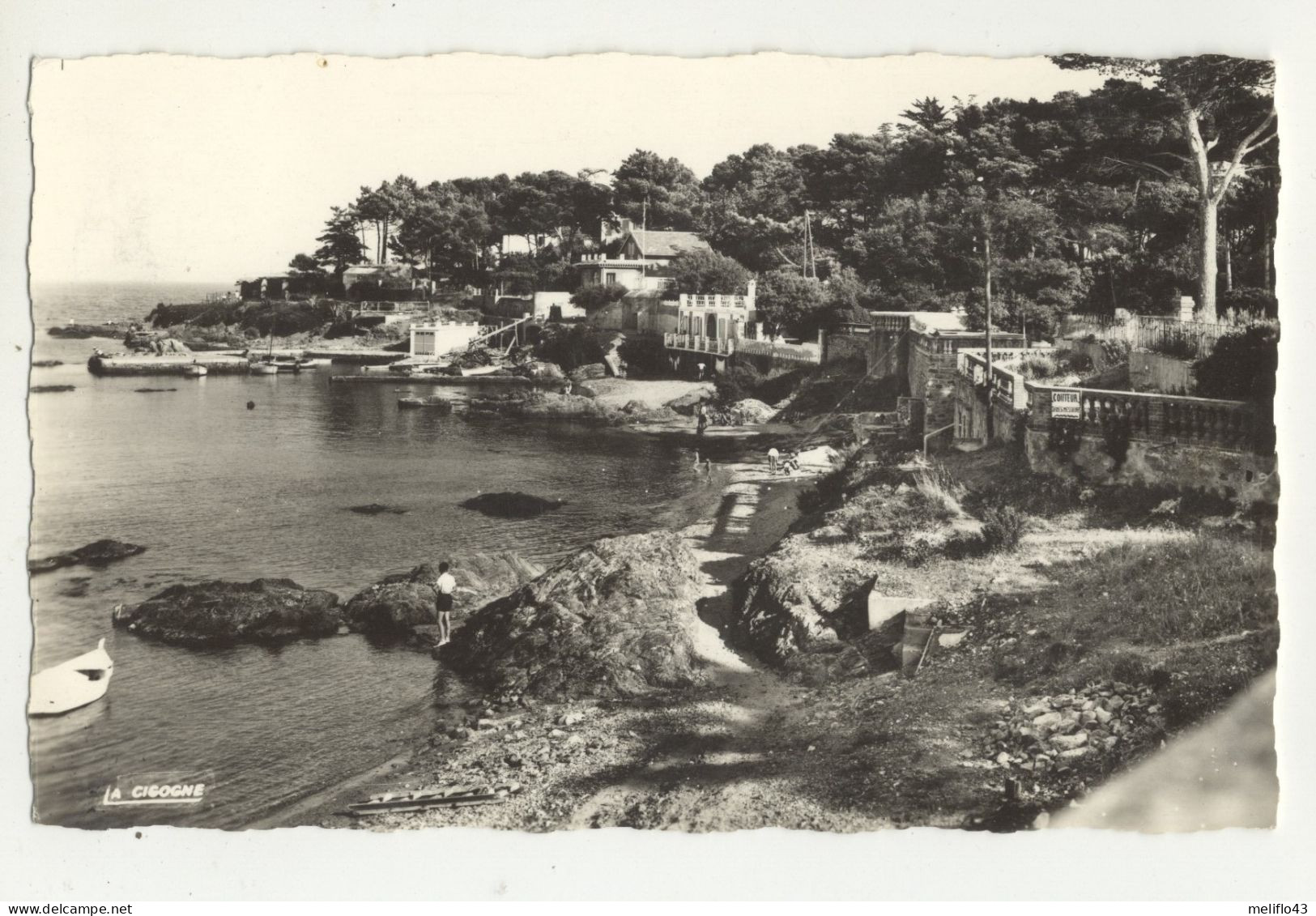 83/CPSM - Saint Aygulf - La Plage Et Le Port Abri - Saint-Aygulf