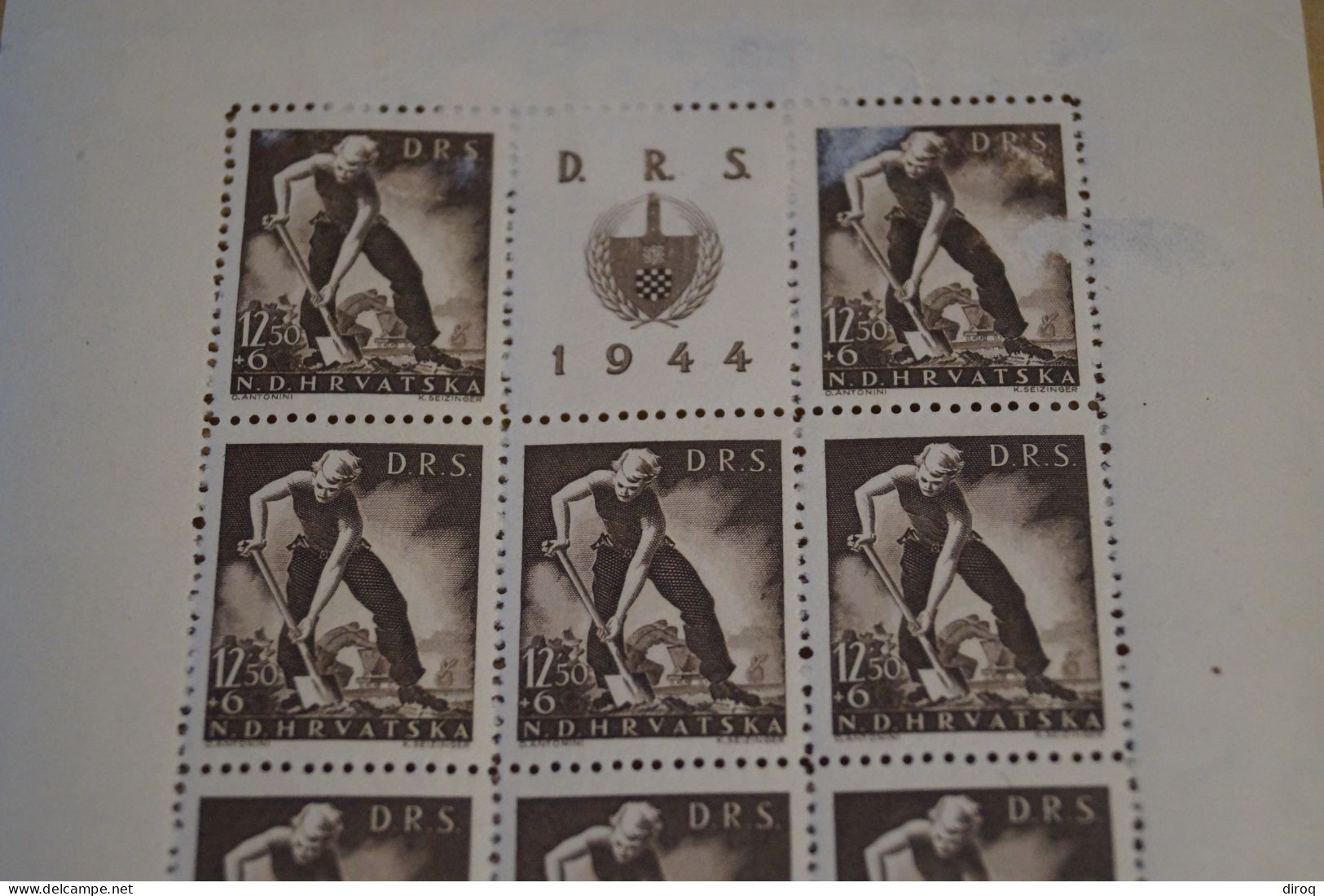 CROATIA - HRVATSKA - NDH - D.R.S.,guerre 40-45,occupation Allemande,12,50 + 6 ,NEUF,trace à L'arrière - Unused Stamps