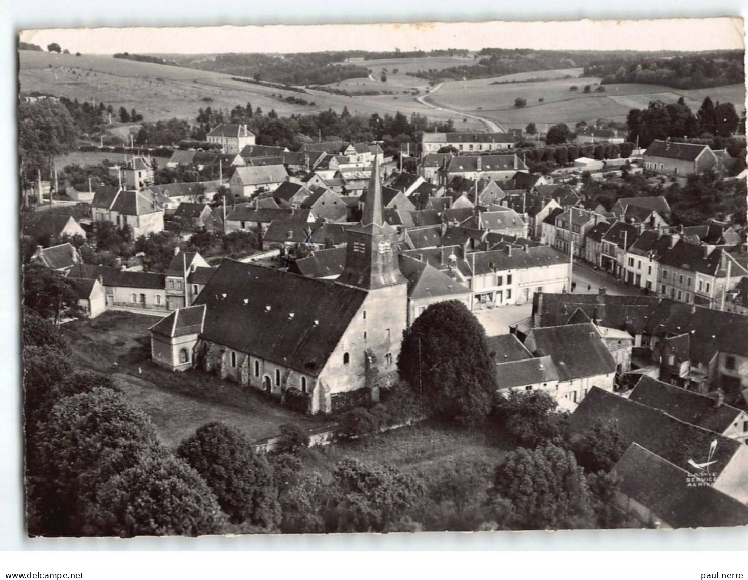 CERISIERS : L'Eglise - Très Bon état - Cerisiers