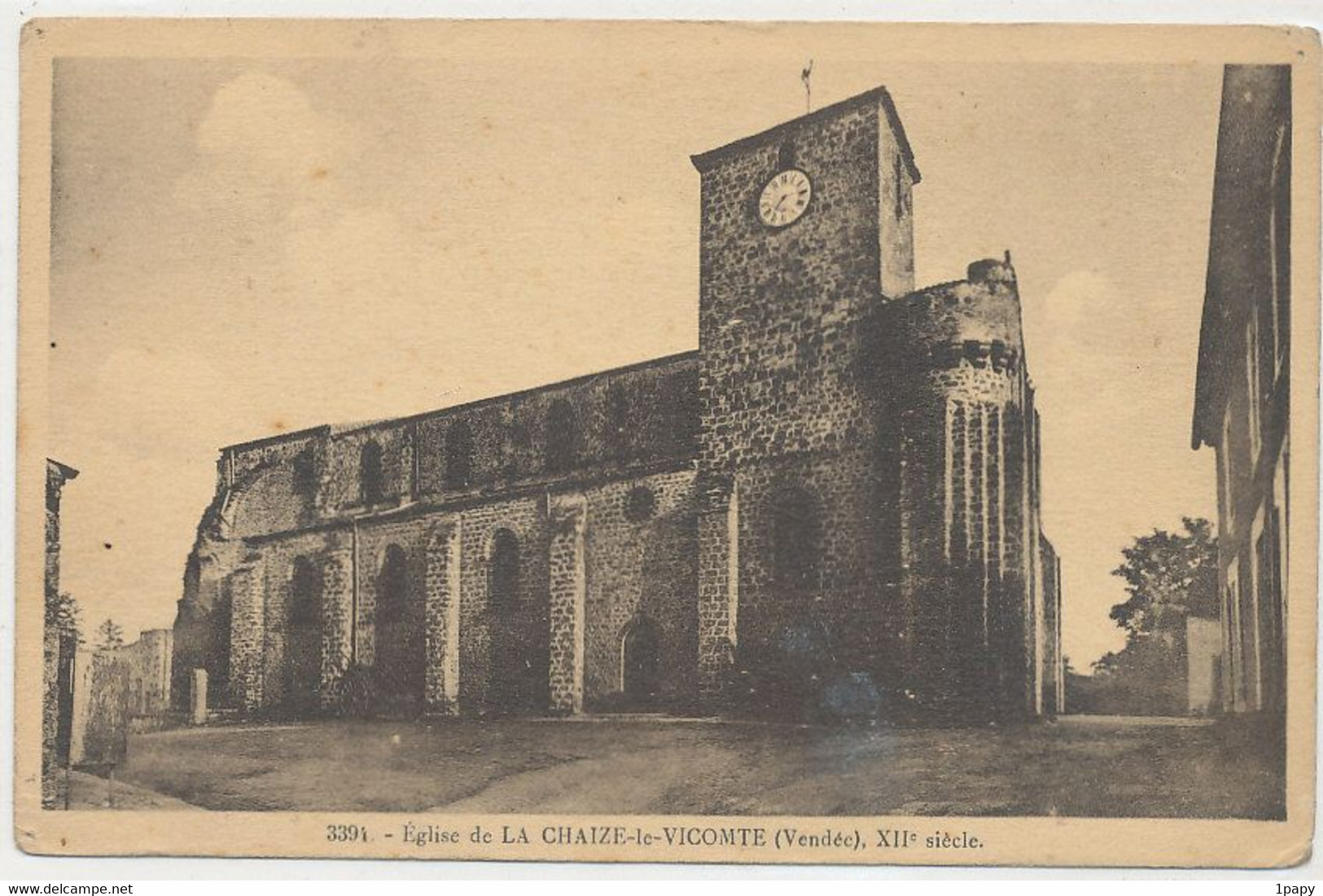 85 - La Chaize Le Vicomte - Eglise Saint Nicolas - La Chaize Le Vicomte