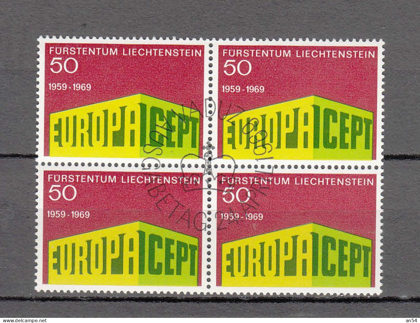 LIECHTENSTEIN 1969  BLOC DE 4   N° 442   OBLITERES   CATALOGUE  ZUMSTEIN - Used Stamps