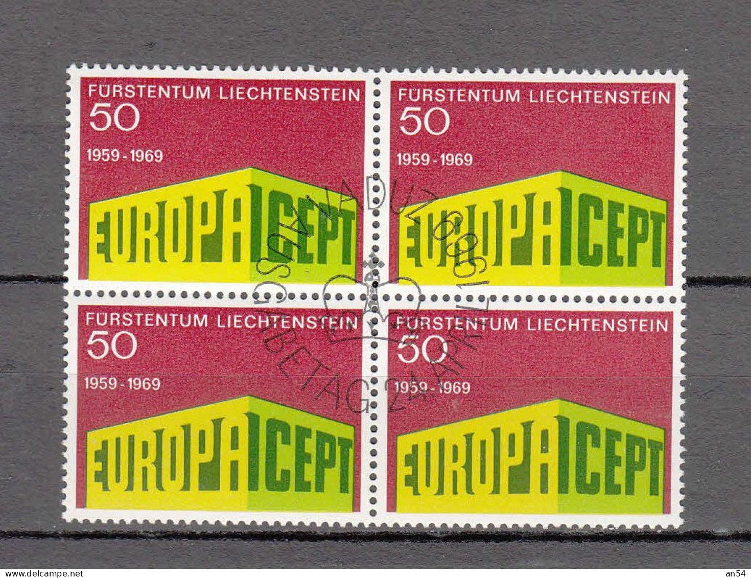 LIECHTENSTEIN 1969  BLOC DE 4   N° 442   OBLITERES   CATALOGUE  ZUMSTEIN - Gebruikt