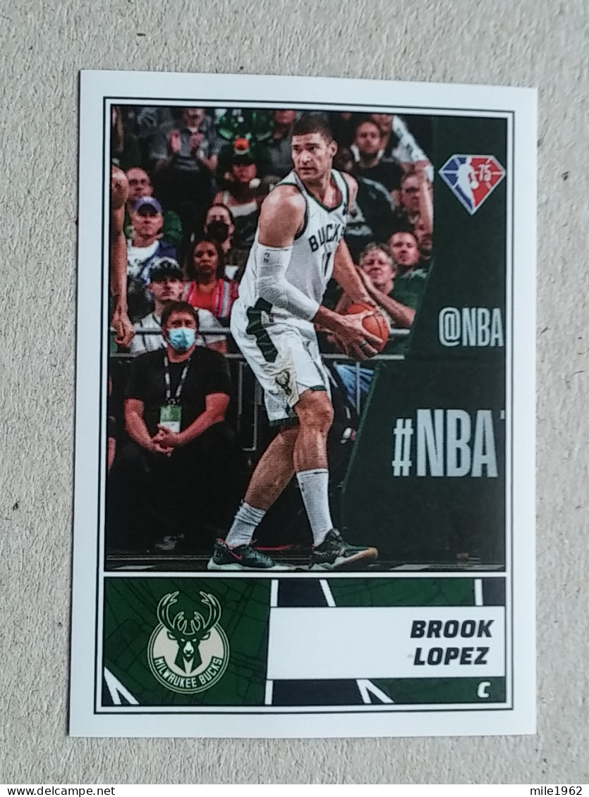 ST 49 - NBA Basketball 2022-23, Sticker, Autocollant, PANINI, No 220 Brook Lopez Milwaukee Bucks - 2000-Now