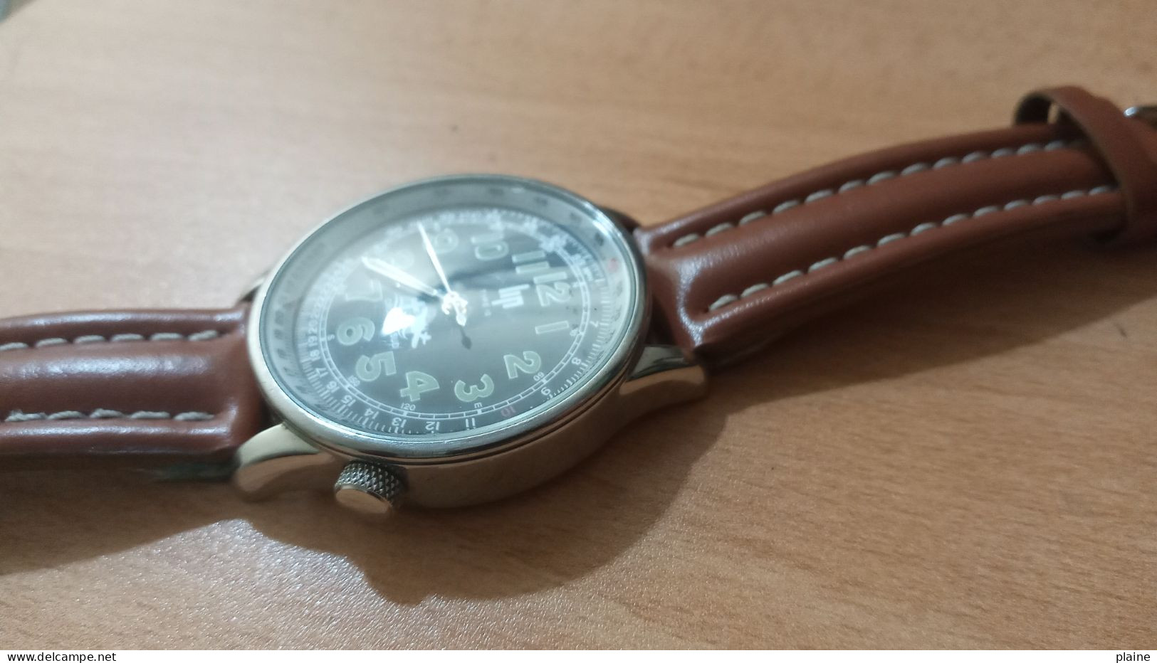 MONTRE QUARTZ LIP TYPE 10-CROIX DU SUD - Watches: Old