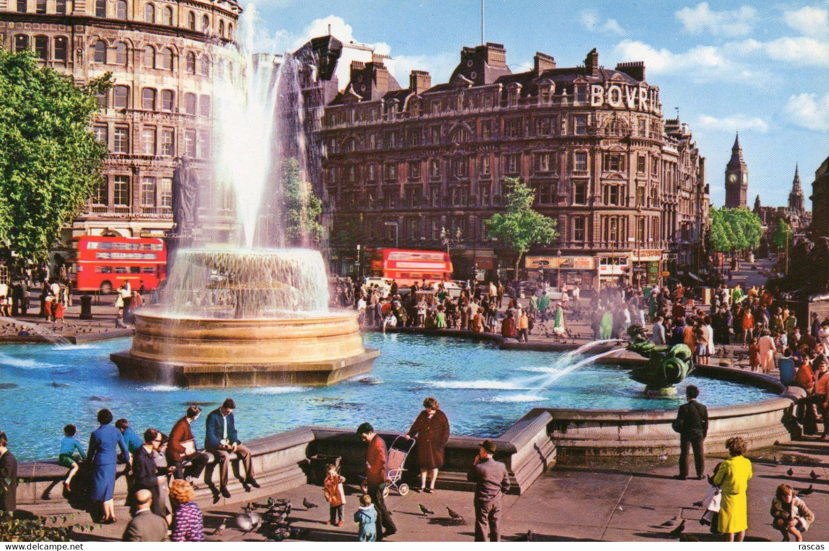 CPM - N2 - ANGLETERRE - LONDRES - LONDON - FOUNTAIN IN TRAFALGAR SQUARE - Trafalgar Square